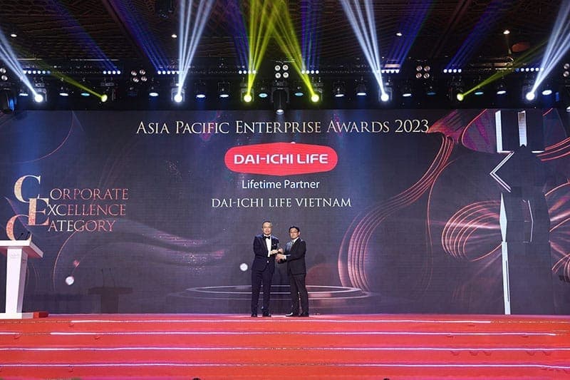 Dai-ichi Life Việt Nam vinh dự đạt hai giải thưởng lớn tại Châu Á – Asia Pacific Enterprise Awards trong ba năm liên tiếp