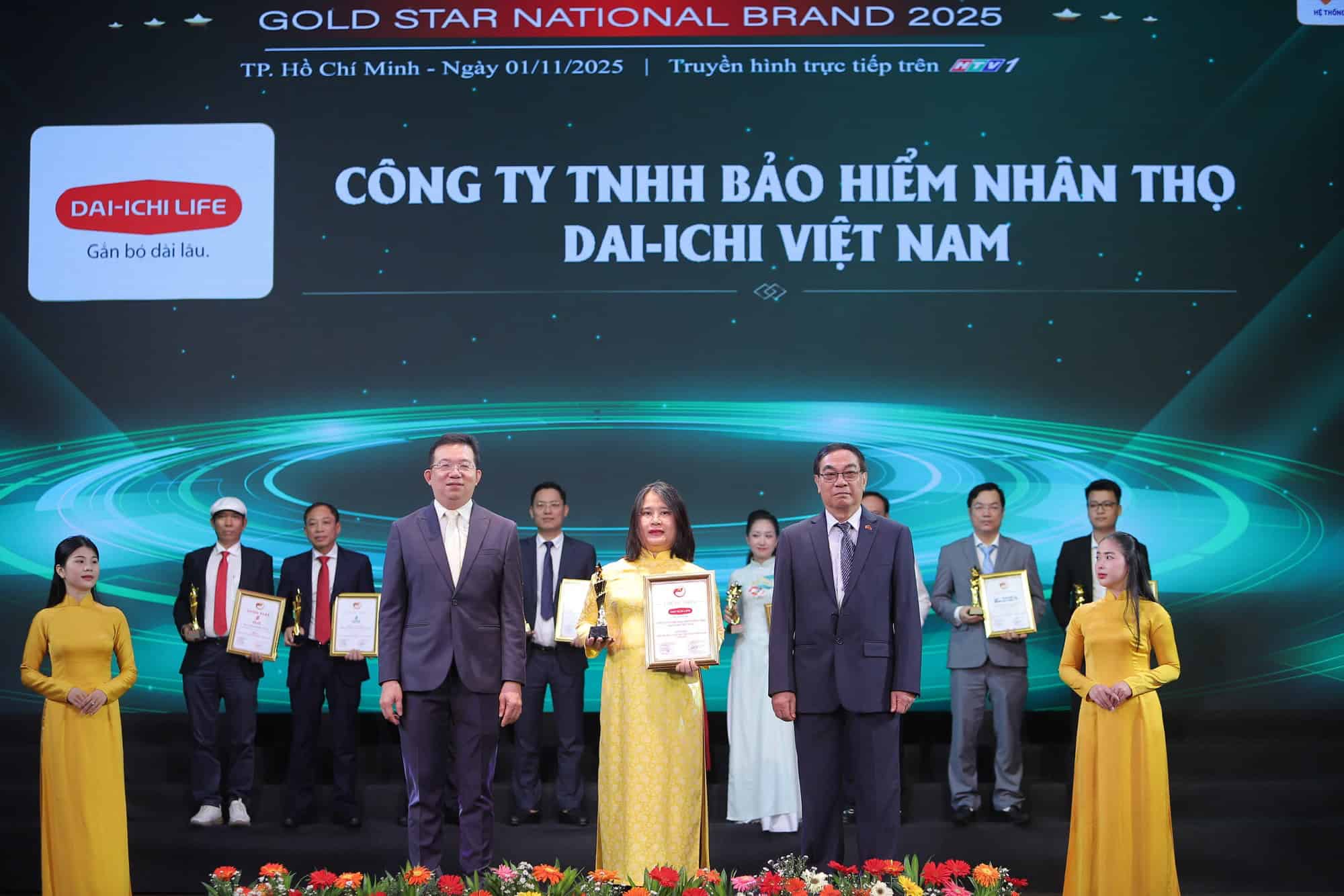 Dai-ichi Life Việt Nam vinh dự nhận giải thưởng “Môi trường làm việc tốt nhất Việt Nam năm 2025”